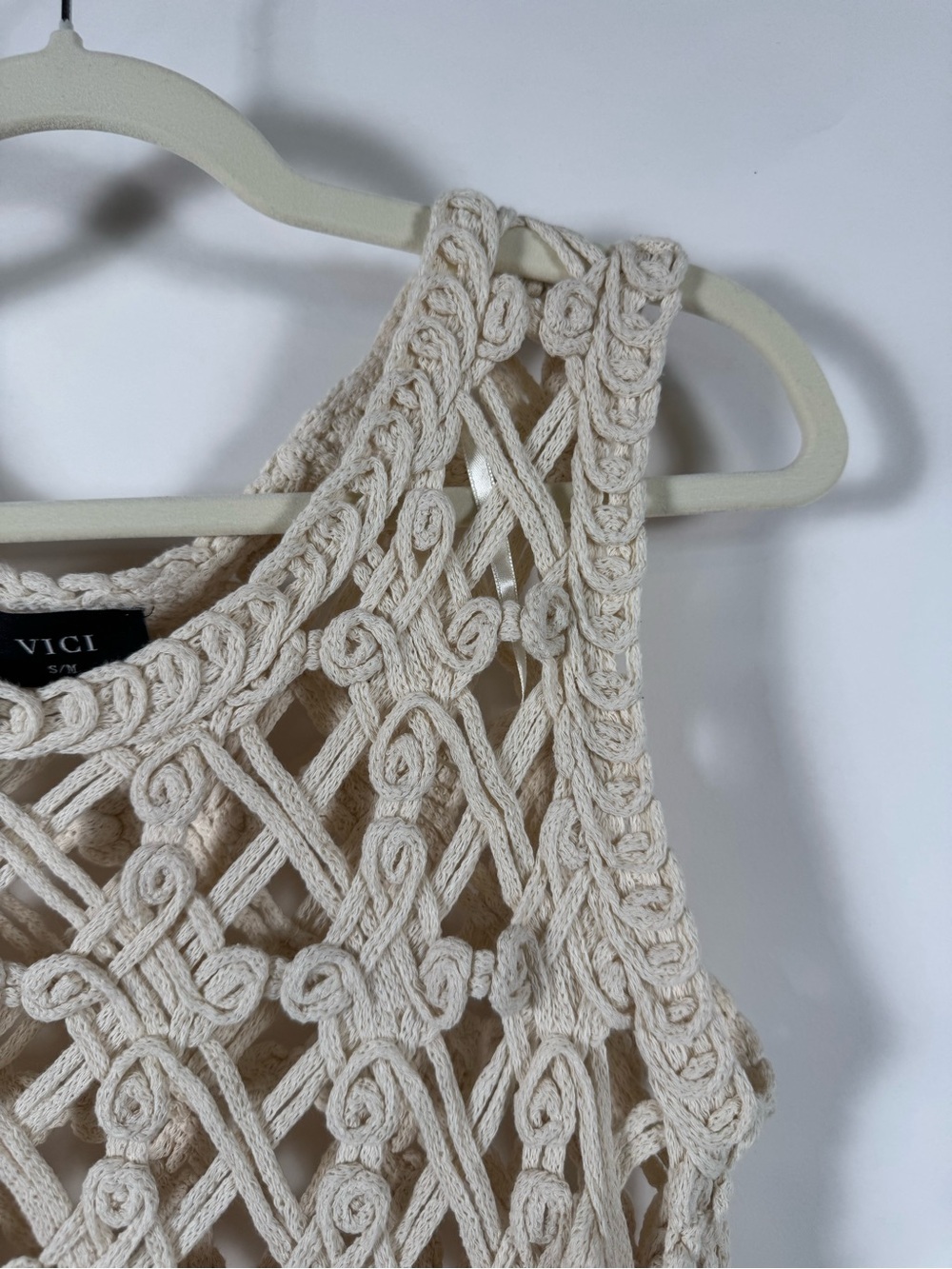 VICI Cream Macramé Crochet Crop Tank Top Size S/M Fringe Western Boho Indie Knit - Picture 2 of 9